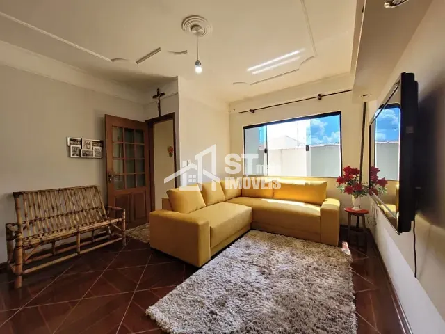 Casa com 179m² 3 quartos e 3 banheiros, à venda, no bairro Jardim Europa em Andradas
