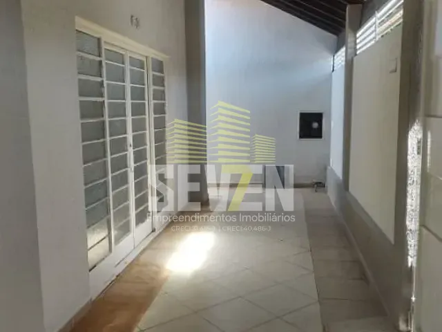 Casa com 155m² 3 quartos e 1 banheiro, à venda, no bairro Núcleo Residencial Presidente Geisel em Bauru
