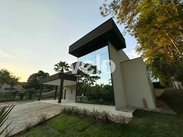 Casa 4 quartos e 5 banheiros, à venda, no bairro Chácaras Cataguá em Taubaté