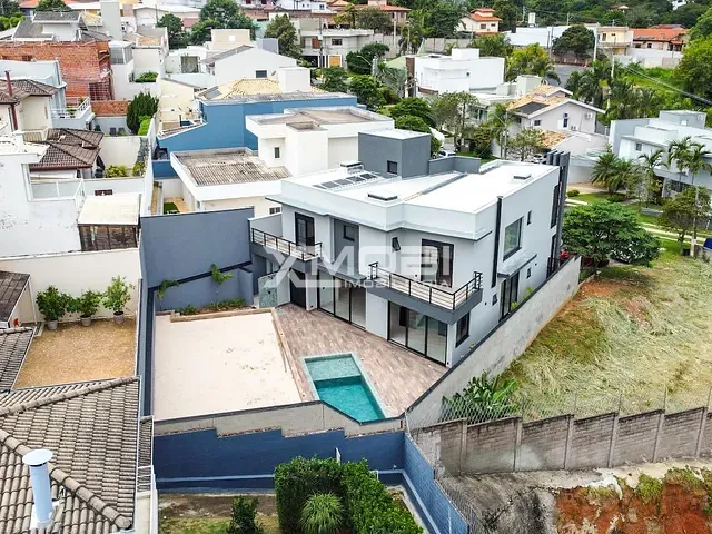 Casa com 480m² 4 quartos e 5 banheiros, à venda, no bairro Chácara das Nações em Valinhos