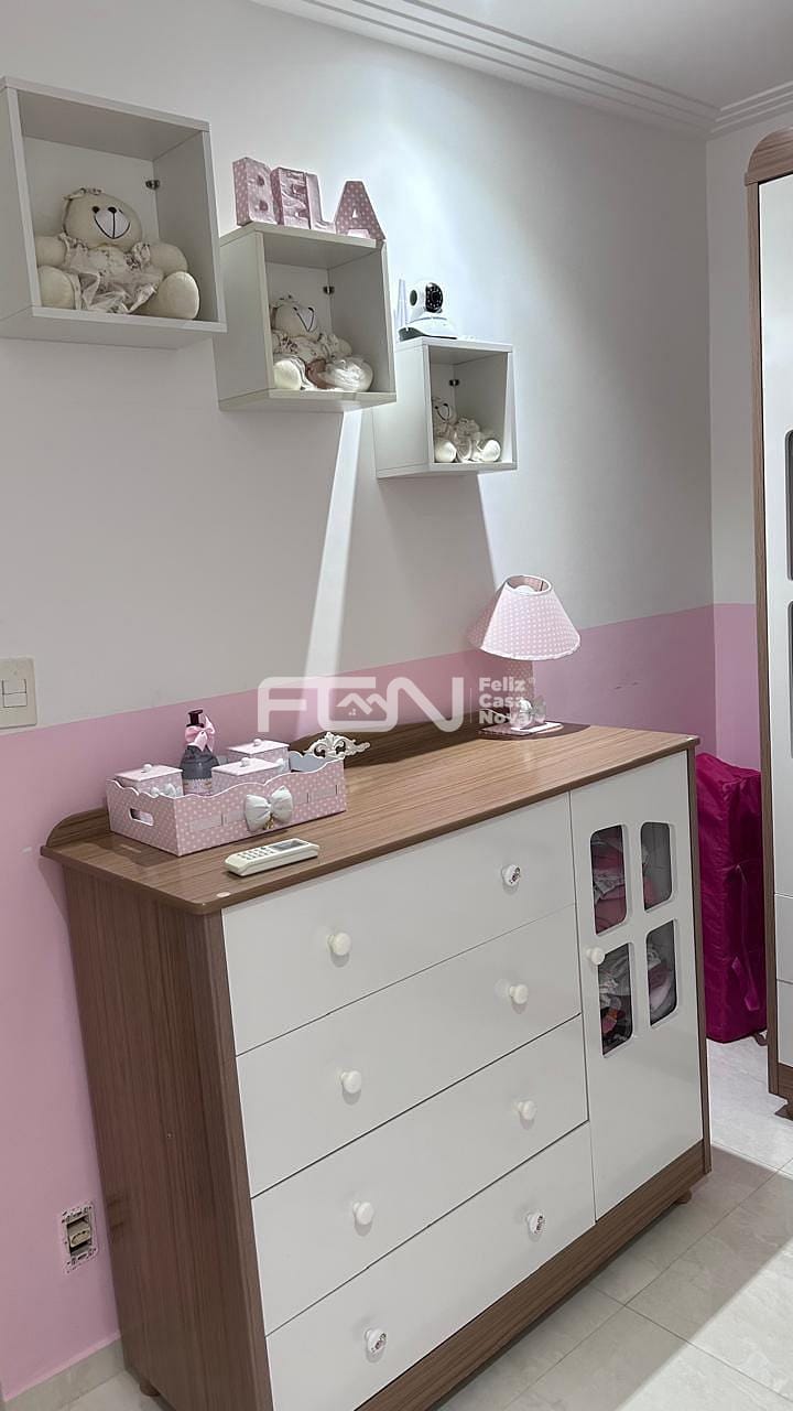 Casa à venda com 4 quartos, 100m² - Foto 10