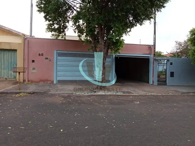 Casa com 241m², à venda, no bairro JARDIM ELIANA em ARARAQUARA