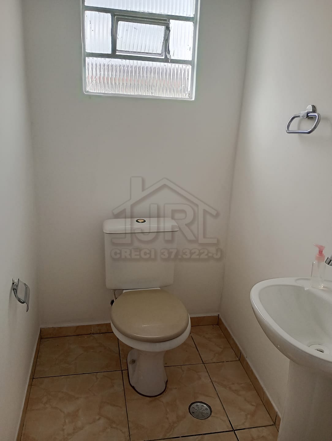 Casa à venda com 1 quarto, 120m² - Foto 5