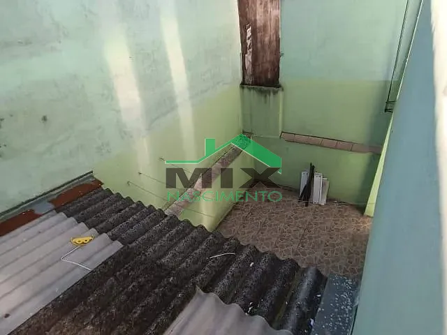 Casa 2 quartos e 2 banheiros, para alugar, no bairro Campanário em Diadema