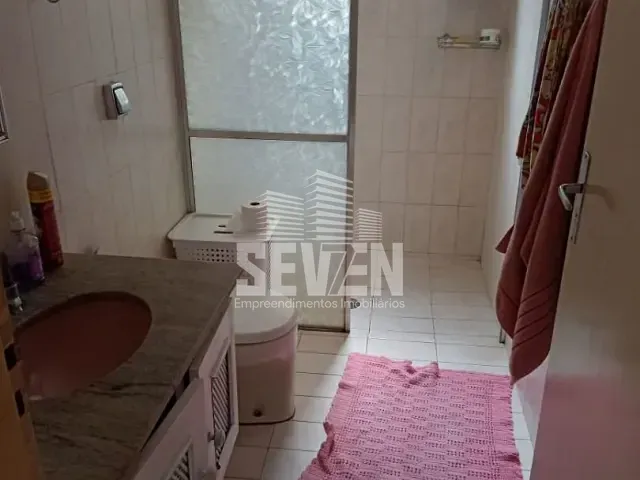 Casa com 200m² 3 quartos e 1 banheiro, à venda, no bairro Núcleo Residencial Edison Bastos Gasparini em Bauru