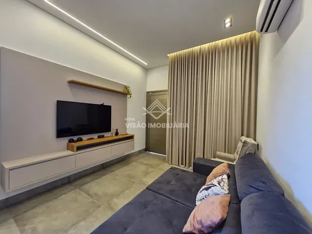 Casa com 350m² 3 quartos e 1 banheiro, à venda, no bairro Jardim Curitiba em Sinop