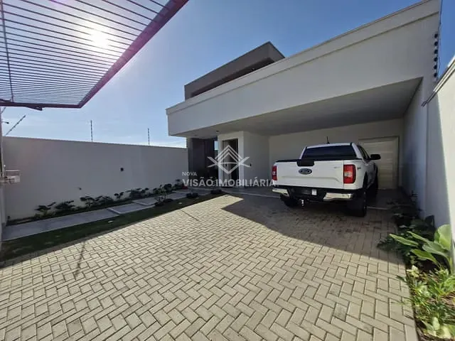 Casa com 350m² 3 quartos e 1 banheiro, à venda, no bairro Jardim Curitiba em Sinop