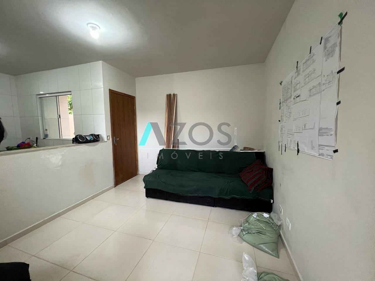 Casa à venda com 3 quartos, 60m² - Foto 8