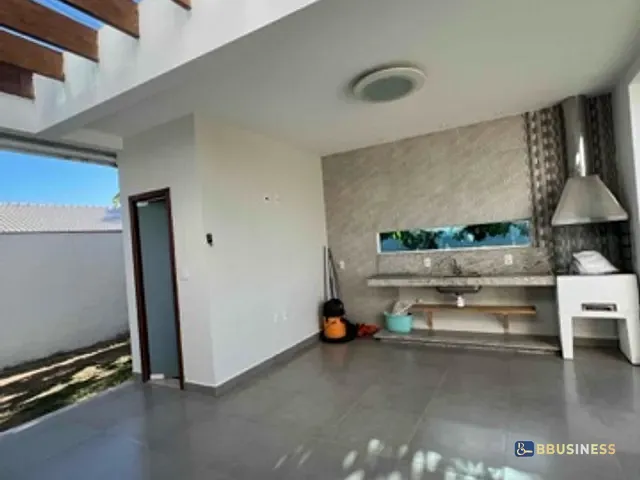 Casa com 804m² 4 quartos e 5 banheiros, à venda, no bairro vila da rainha em Campos dos Goytacazes