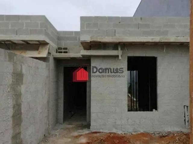 Casa com 125m², à venda, no bairro Residencial e Comercial Portal dos Eucaliptos em Pindamonhangaba