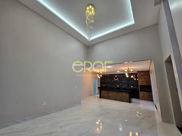 Casa 3 quartos e 3 banheiros, à venda, no bairro Jardim Triângulo em Formosa