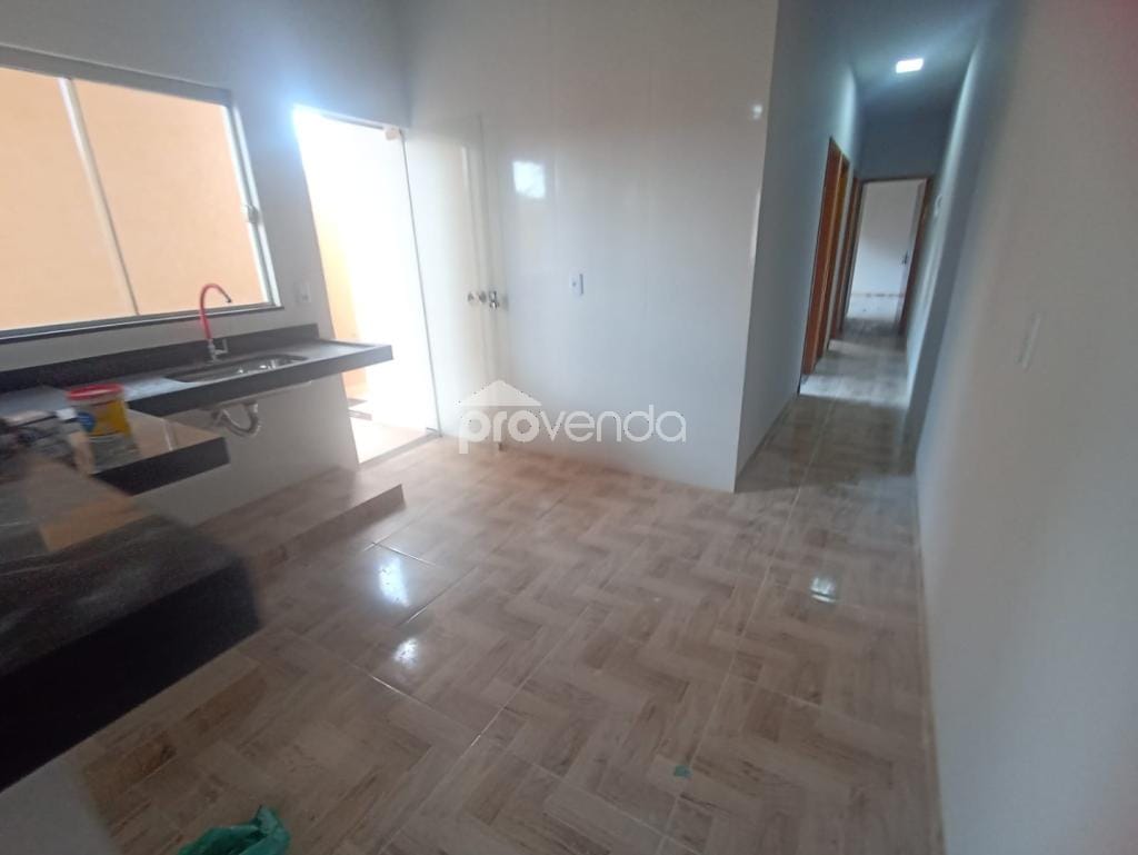 Casa, 3 quartos, 97 m² - Foto 2