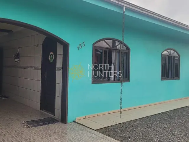 Casa com 167m² 3 quartos e 2 banheiros, à venda, no bairro Aventureiro em Joinville