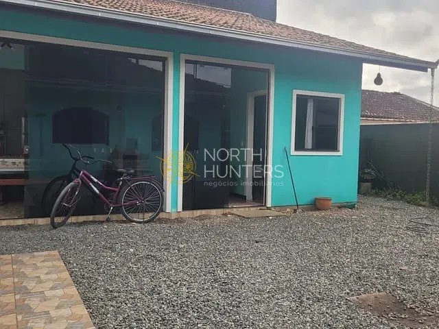Casa com 167m² 3 quartos e 2 banheiros, à venda, no bairro Aventureiro em Joinville