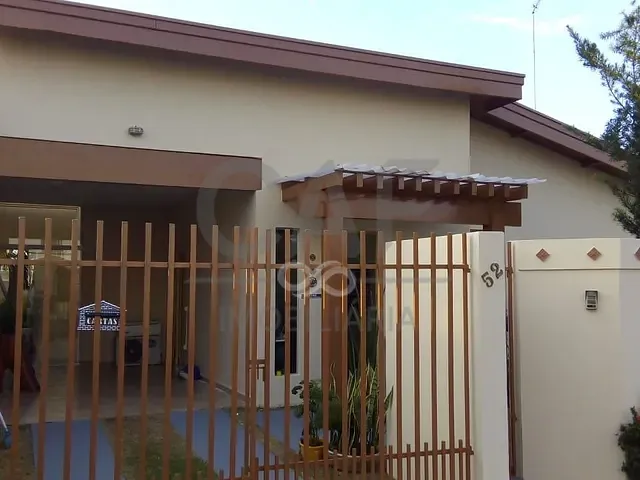 Casa com 300m² 3 quartos e 2 banheiros, à venda, no bairro Morada das Flores em Holambra