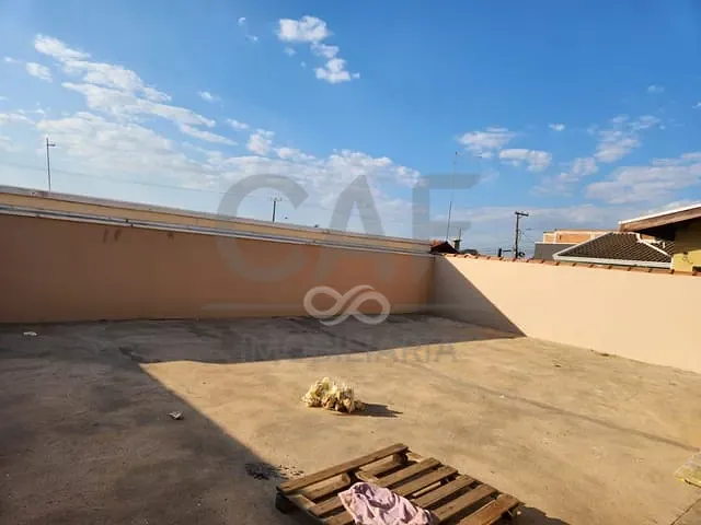 Casa com 300m² 3 quartos e 2 banheiros, à venda, no bairro Morada das Flores em Holambra