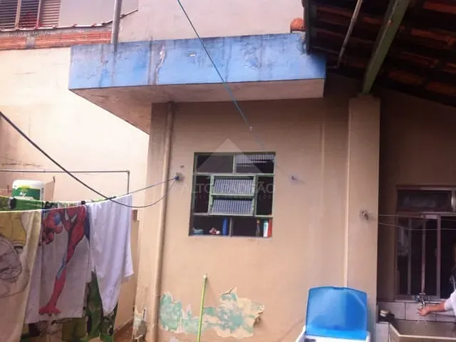 Casa com 331m² 3 quartos e 1 banheiro, à venda, no bairro Jardim Zaira em Mauá