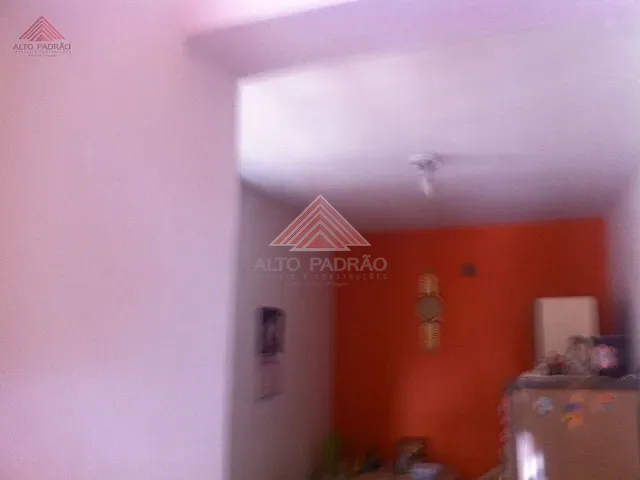 Casa com 331m² 3 quartos e 1 banheiro, à venda, no bairro Jardim Zaira em Mauá
