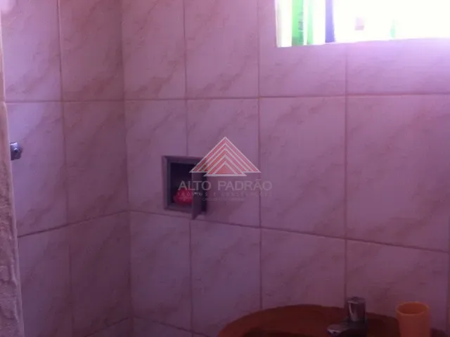 Casa com 331m² 3 quartos e 1 banheiro, à venda, no bairro Jardim Zaira em Mauá