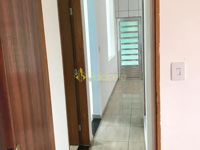 Casa 3 quartos e 2 banheiros, à venda, no bairro Jardim Camargo Novo em São Paulo