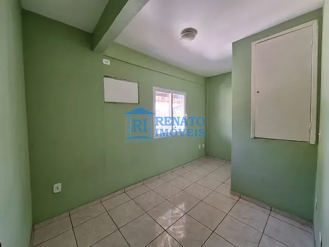 Casa 3 quartos e 2 banheiros, para alugar, no bairro Itapeba em Maricá