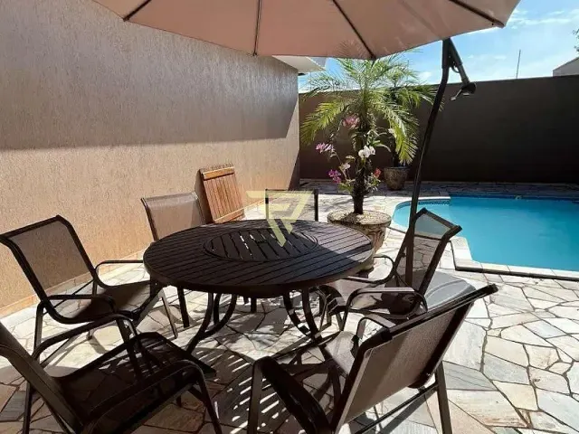 Casa com 490m² 4 quartos e 5 banheiros, à venda, no bairro City Ribeirão em Ribeirão Preto