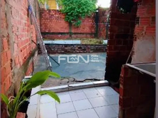 Casa com 122m² 2 quartos e 1 banheiro, à venda, no bairro Gleba H em Camaçari