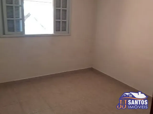 Casa 2 quartos e 2 banheiros, à venda, no bairro Jardim Suarão (Interior) em Itanhaém
