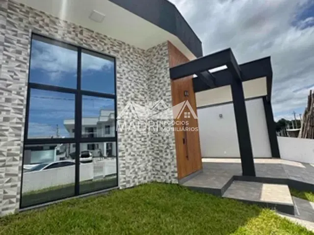 Casa com 200m² 3 quartos e 2 banheiros, à venda, no bairro Bela Vista em Palhoça