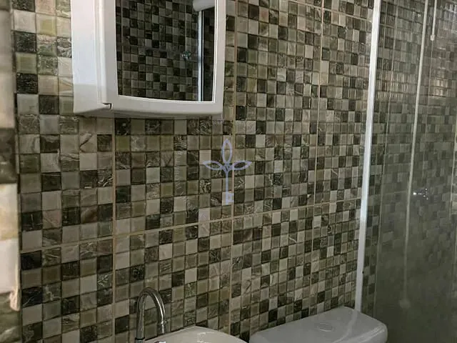 Casa 2 quartos e 1 banheiro, para alugar, no bairro Sahy em Mangaratiba