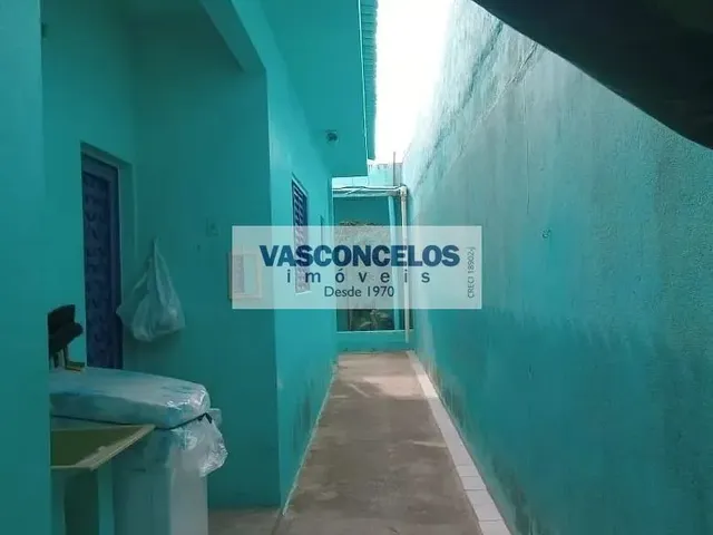 Casa com 140m² 2 quartos e 1 banheiro, à venda, no bairro Parque dos Príncipes em Jacareí