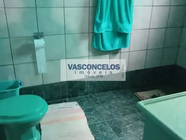 Casa com 140m² 2 quartos e 1 banheiro, à venda, no bairro Parque dos Príncipes em Jacareí
