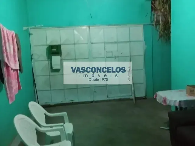 Casa com 140m² 2 quartos e 1 banheiro, à venda, no bairro Parque dos Príncipes em Jacareí