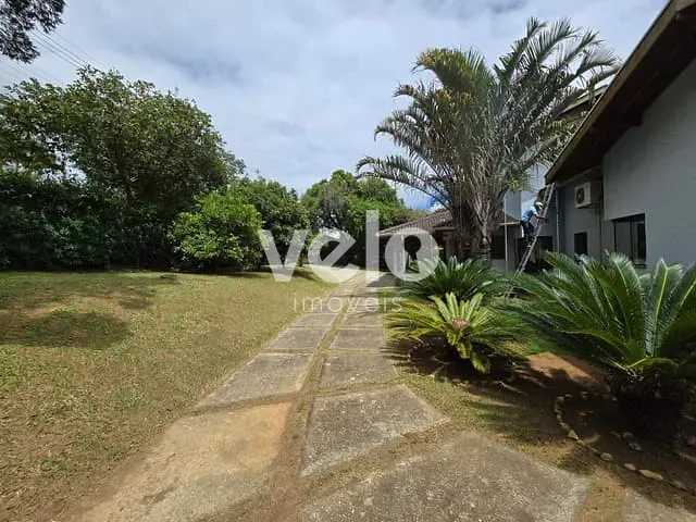 Casa 4 quartos e 5 banheiros, à venda, no bairro Chácaras Cataguá em Taubaté