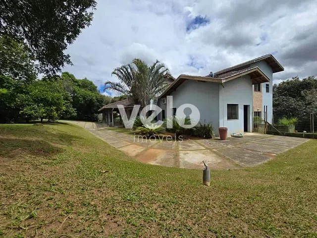 Casa 4 quartos e 5 banheiros, à venda, no bairro Chácaras Cataguá em Taubaté