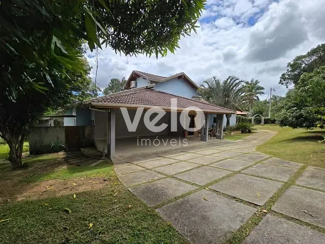 Casa 4 quartos e 5 banheiros, à venda, no bairro Chácaras Cataguá em Taubaté