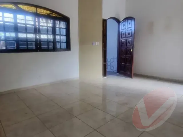 Casa com 150m² 2 quartos e 2 banheiros, à venda, no bairro Melvi em Praia Grande