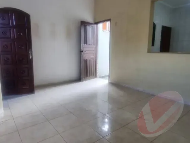 Casa com 150m² 2 quartos e 2 banheiros, à venda, no bairro Melvi em Praia Grande