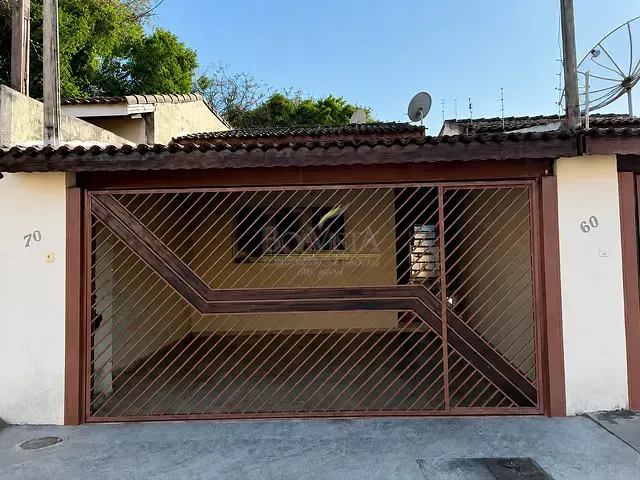 Casa com 150m² 2 quartos e 2 banheiros, para alugar, no bairro Ponte em Atibaia