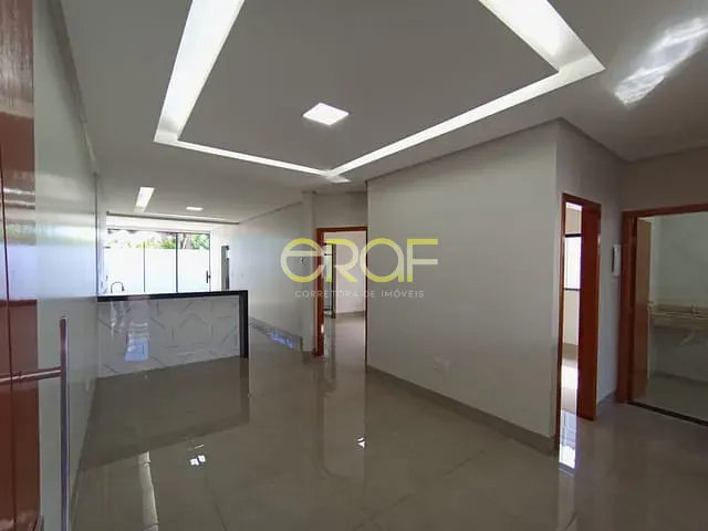 Casa com 300m² 3 quartos e 2 banheiros, à venda, no bairro Setor de Chácaras Sul em Formosa