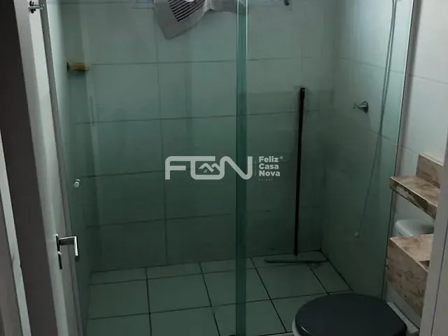 Casa 2 quartos e 1 banheiro, à venda ou para alugar, no bairro Monte Gordo (Monte Gordo) em Camaçari