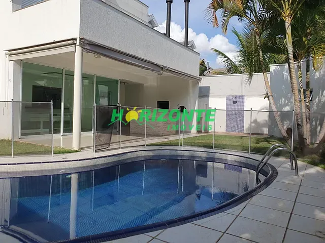 Casa com 480m² 4 quartos e 2 banheiros, à venda, no bairro Conjunto Residencial Esplanada do Sol em São José dos Campos