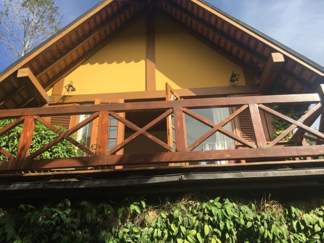 Casa à venda, no bairro Araras em Petrópolis