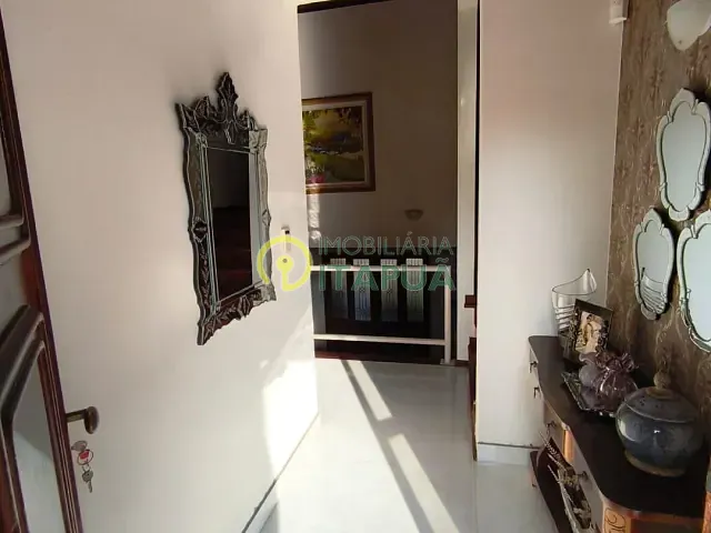 Casa 3 quartos e 4 banheiros, à venda, no bairro Igapó em Londrina