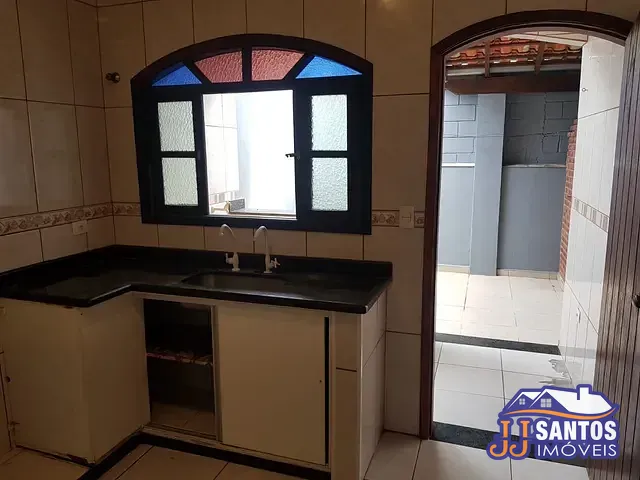 Casa 2 quartos e 2 banheiros, à venda, no bairro Suarão em Itanhaém