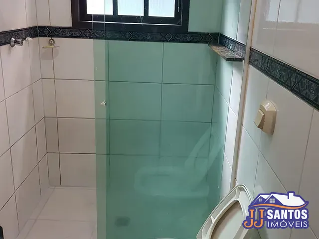 Casa 2 quartos e 2 banheiros, à venda, no bairro Suarão em Itanhaém