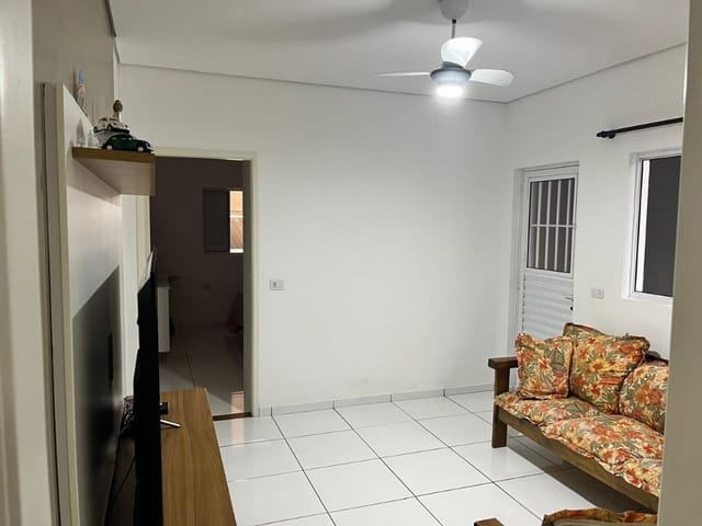 Casa com 150m² 3 quartos e 2 banheiros, à venda, no bairro Vila Marly em Santana de Parnaíba