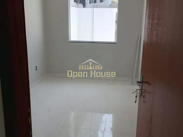 Casa com 100m² 2 quartos e 1 banheiro, à venda, no bairro Vista Alegre em Barra Mansa