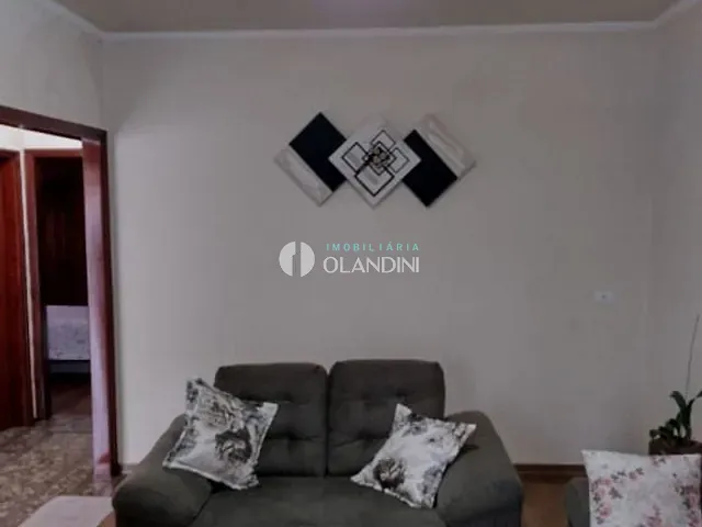 Casa com 400m² 2 quartos e 1 banheiro, à venda, no bairro Jardim Santo Amaro em Artur Nogueira