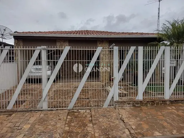 Casa com 400m² 2 quartos e 1 banheiro, à venda, no bairro Jardim Santo Amaro em Artur Nogueira